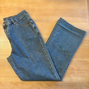 Levi’s Juniors Bootcut Stretch  Medium Wash Denim Jeans Size, 11 Medium, NWT